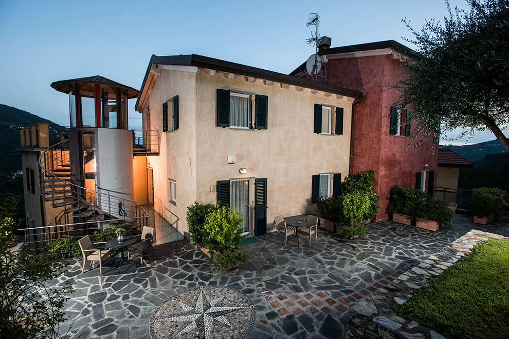 Esterno panoramico del Bed and Breakfast Villa Paggi